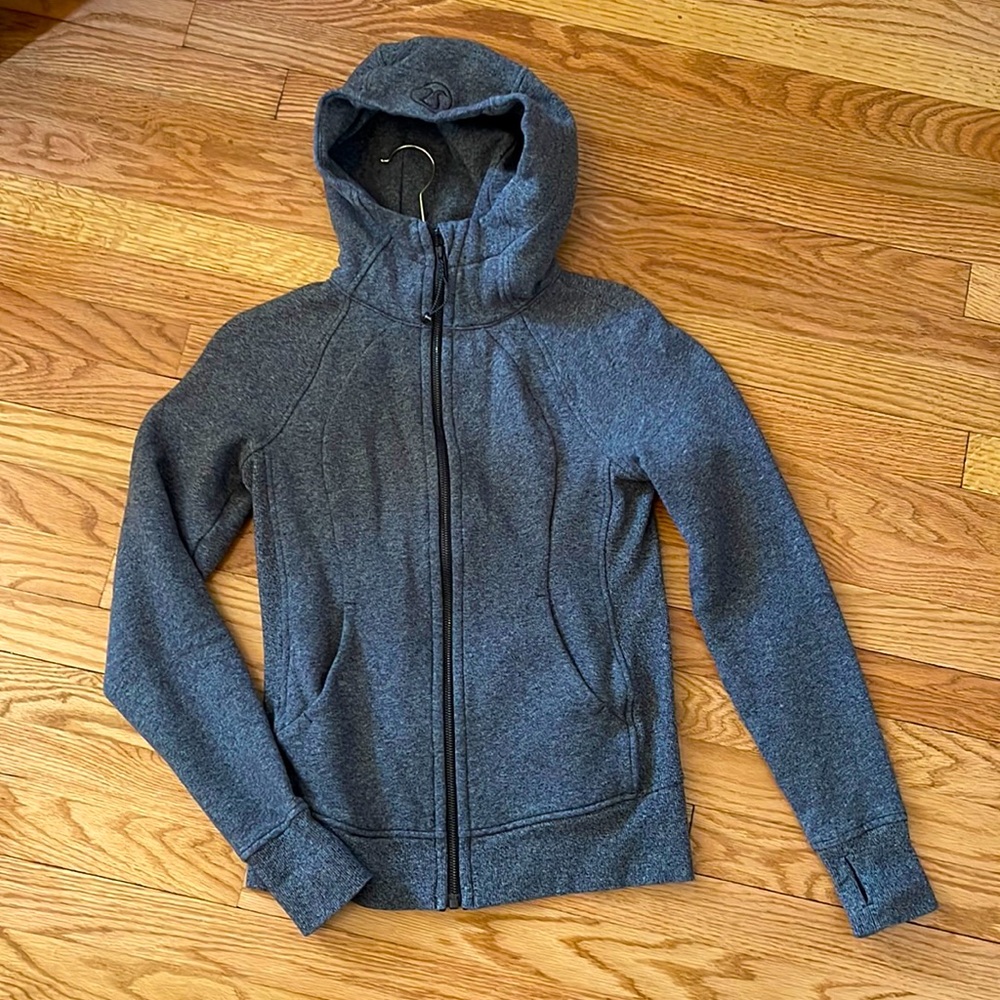 Heathered gray size 4 lululemon scuba hoodie black sweatshirt zip